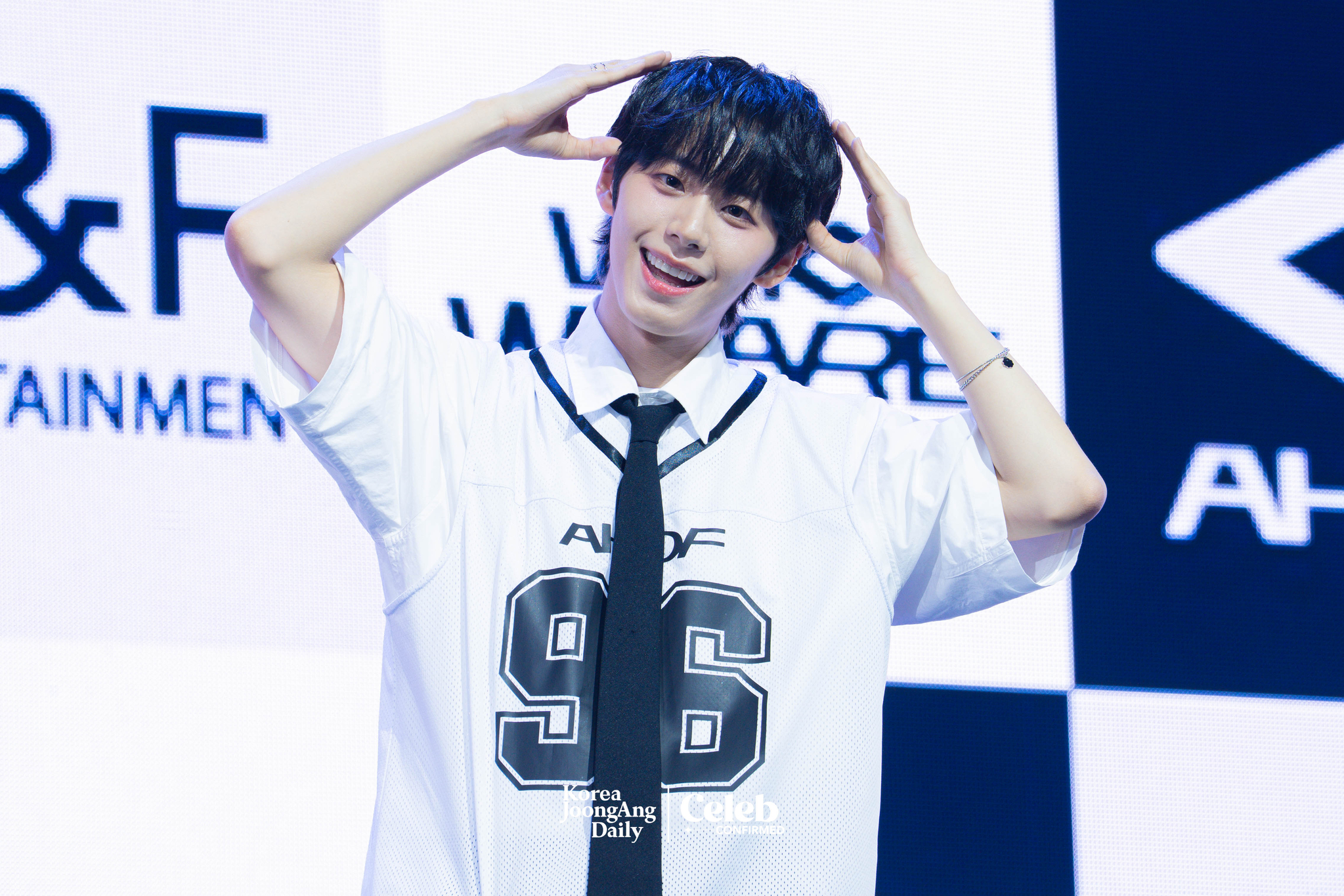 AHOF’s Seo Jung-woo poses for photos during a showcase for the release of the first EP, “Who We Are,” at Yes24 Live Hall in eastern Seoul on July 1. [DANIELA GONZALEZ PEREZ]