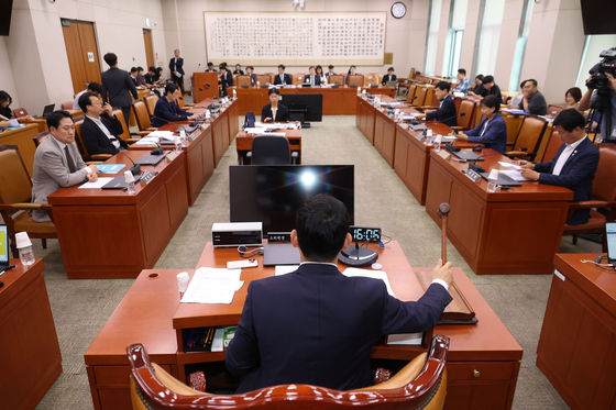 The Legislation and Judiciary Committee of the National Assembly subcommittee meeting is held on July 2 in western Seoul. [NEWS1]
