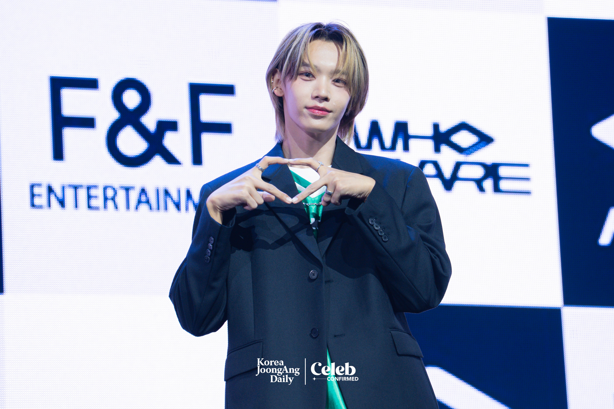AHOF’s Zhang Shuai Bo poses for photos during a showcase for the release of the first EP, “Who We Are,” at Yes24 Live Hall in eastern Seoul on July 1. [DANIELA GONZALEZ PEREZ]