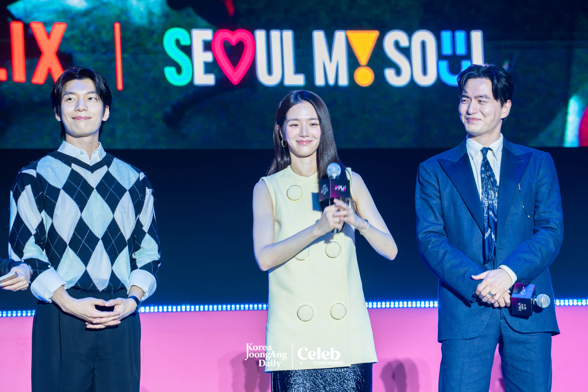 Actors Wi Ha-jun, Park Gyu-young, and Lee Jin-uk during a fan event for the release of the third season of “Squid Game” (2021-) at Seoul Plaza in central Seoul on June 28. [DANIELA GONZALEZ PEREZ]