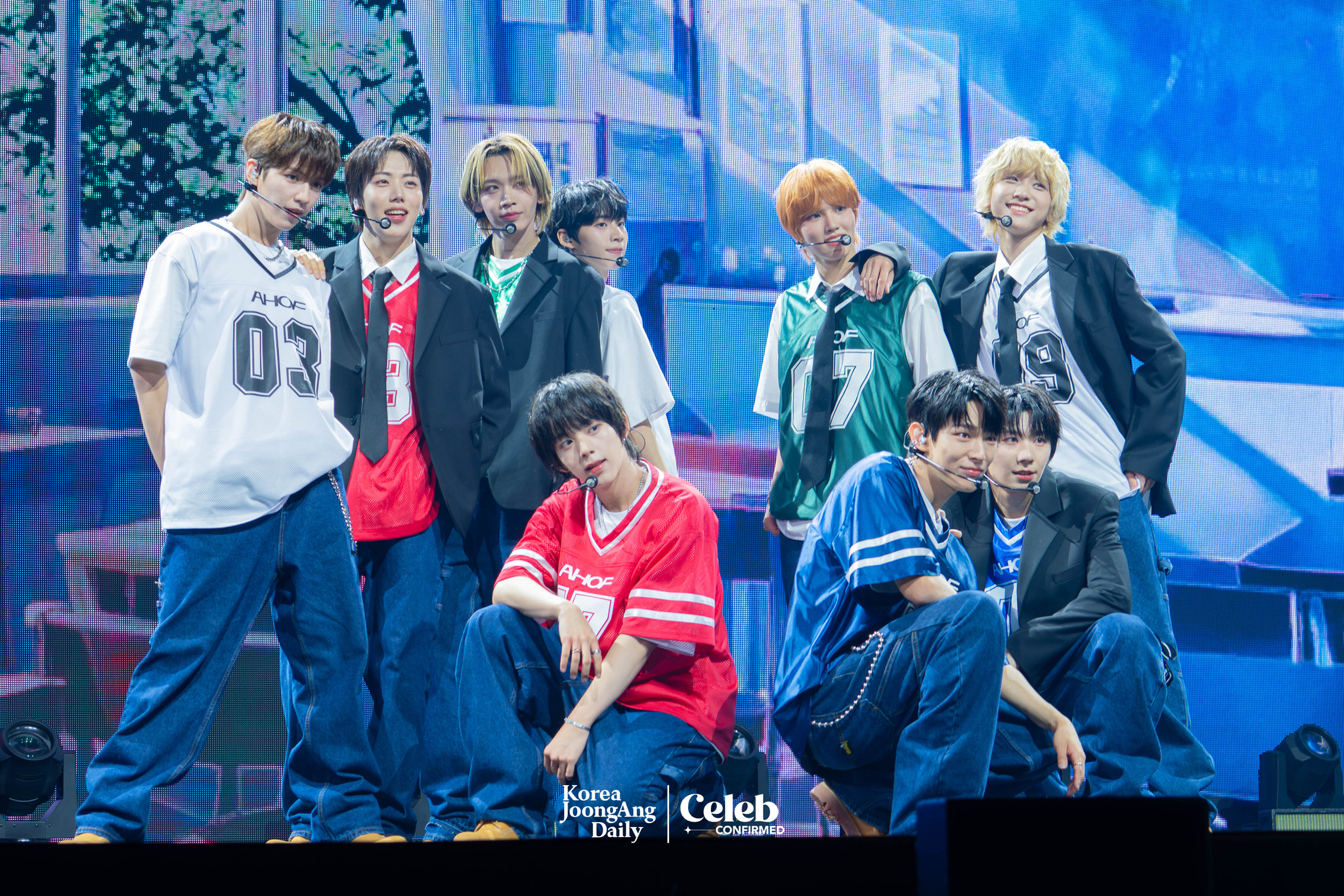 Boy band AHOF performs B-side track “The Universe” during a showcase for the release of its first EP, “Who We Are,” at Yes24 Live Hall in eastern Seoul on July 1. [DANIELA GONZALEZ PEREZ]