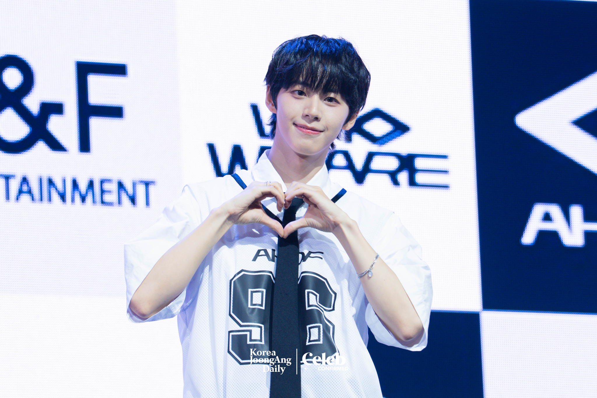 AHOF’s Seo Jung-woo poses for photos during a showcase for the release of the first EP, “Who We Are,” at Yes24 Live Hall in eastern Seoul on July 1. [DANIELA GONZALEZ PEREZ]