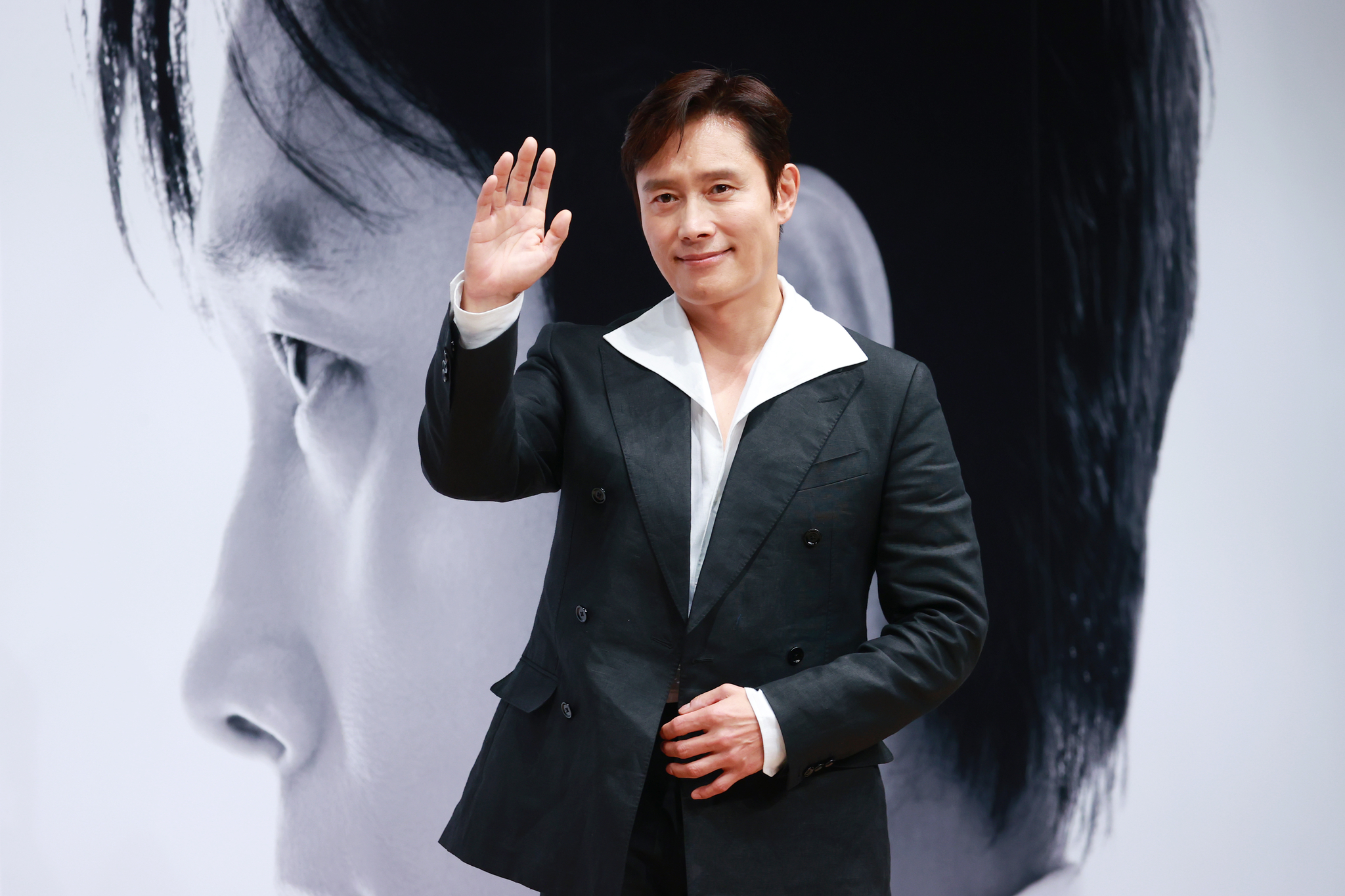 Actor Lee Byung-hun poses for photos during a press conference for his retrospective program held at the 29th Bucheon International Fantastic Film Festival on July 4. [YONHAP]