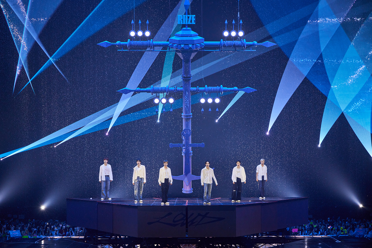 Boy band Riize performs during its first solo concert tour, “Riize Loud,” on July 6 at the KSPO Dome in southern Seoul. [SM ENTERTAINMENT]