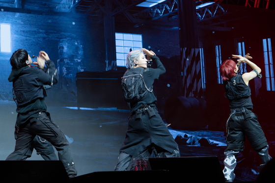 Boy band NOWZ performs ″Everglow,″ the lead track of its first EP ″Ignition″ during a press showcase at the Yes24 Live Hall in eastern Seoul on July 9. [DANIELA GONZALEZ PEREZ]