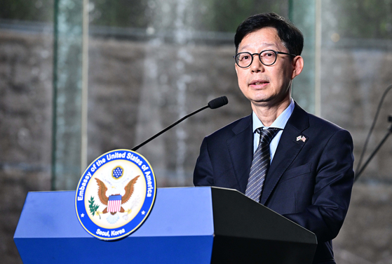 First Vice Foreign Minister Park Yoon-joo makes a congratulatory speech during a reception hosted by the U.S. Embassy in Seoul to mark U.S. Independence Day, at a hotel in central Seoul on July 2. [YONHAP] 