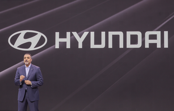 CEO of Hyundai and Genesis North America Randy Parker speaks at the Hyundai presentation during the New York International Auto Show at the Javits Center in New York on April 16. [EPA/YONHAP]