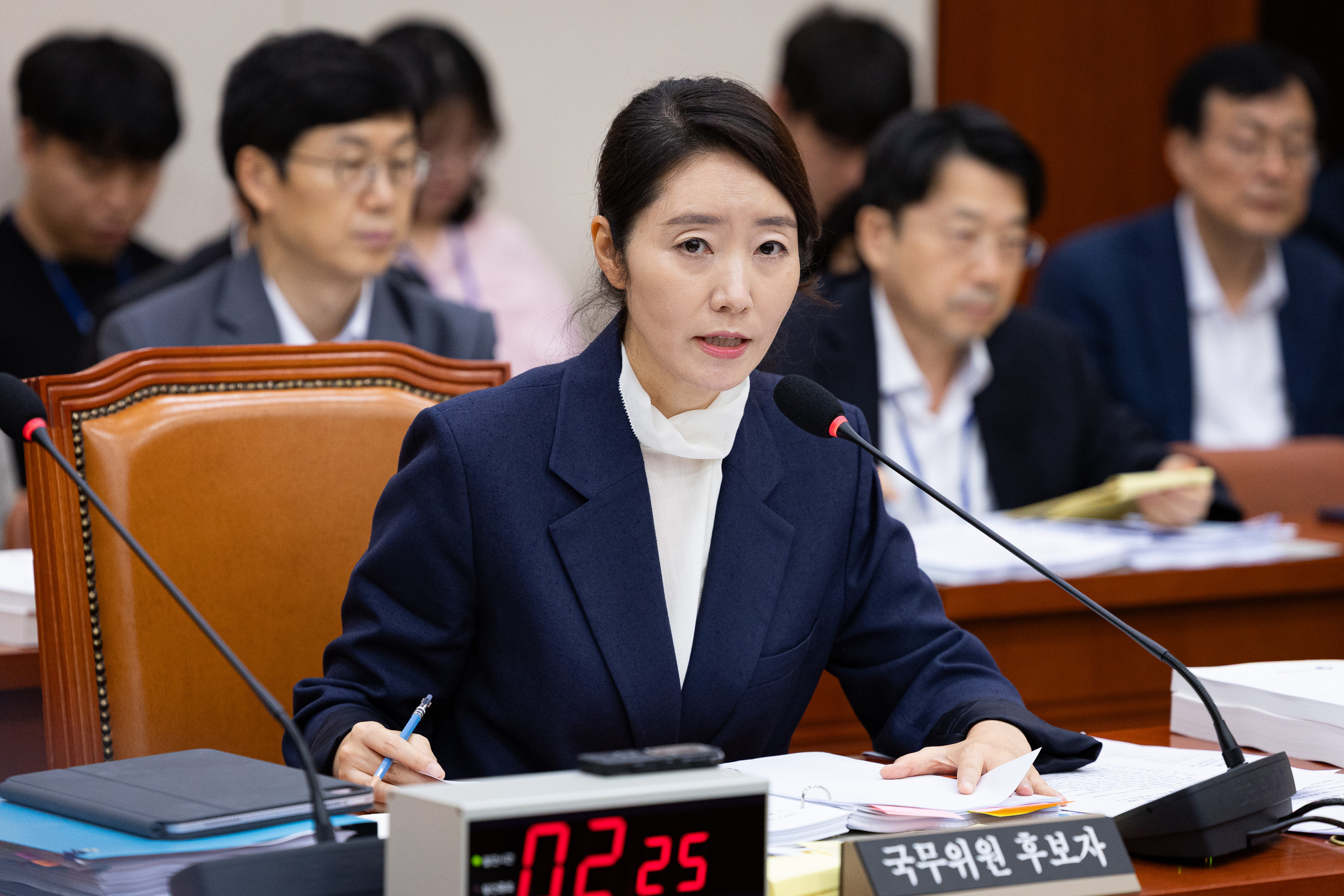 Kang Sun-woo, nominee for minister of gender equality and family, responds to parliamentary questioning at her confirmation hearing held at the National Assembly in Yeouido, western Seoul, on July 14. [NEWS1]