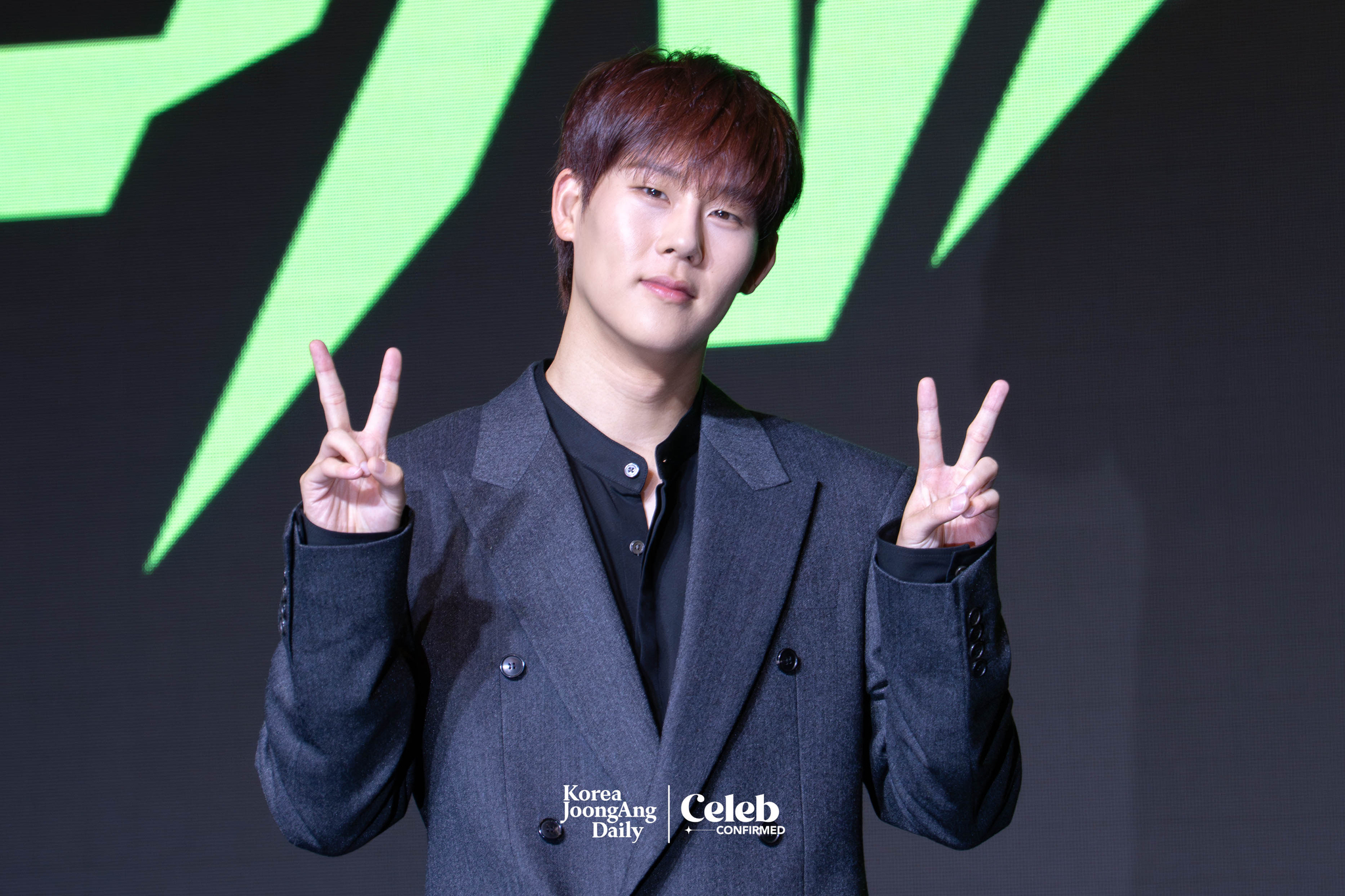 Monsta X’s Joohoney poses for photos during a press conference ahead of the band's upcoming 10th anniversary concert, “2025 Monsta X Connect X,” at the Conrad Hotel in western Seoul on July 16. [DANIELA GONZALEZ PEREZ]
