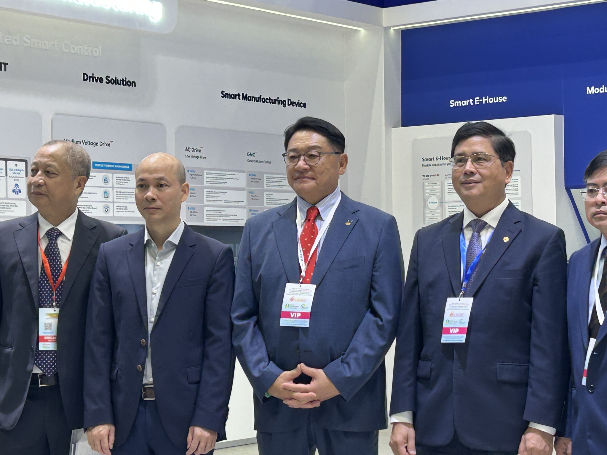 LS Electric CEO and Chairman Koo Ja-kyun, second from right, tours Elecs Vietnam 2025 at the Saigon Exhibition and Convention Center in Ho Chi Minh City on July 16. Koo also serves as the chairman of the Korea Electrical Manufacturers Association, the main host of the exhibition. [SARAH CHEA]
