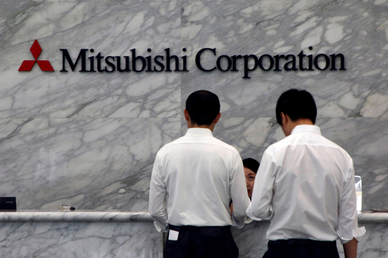 The logo of Mitsubishi is pictured at its head office in Tokyo on Aug. 2, 2017. [REUTERS/YONHAP]