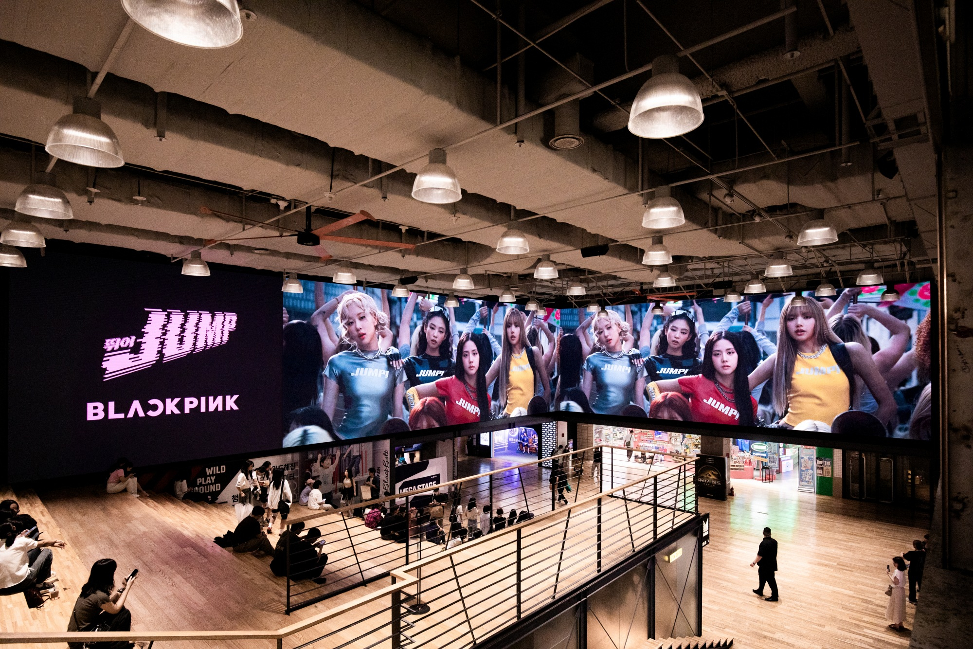Girl group Blackpink's promotional campaign ″Pink Area: Takeover Lighting″ for its ongoing world tour ″Deadline″ [YG ENTERTAINMENT]