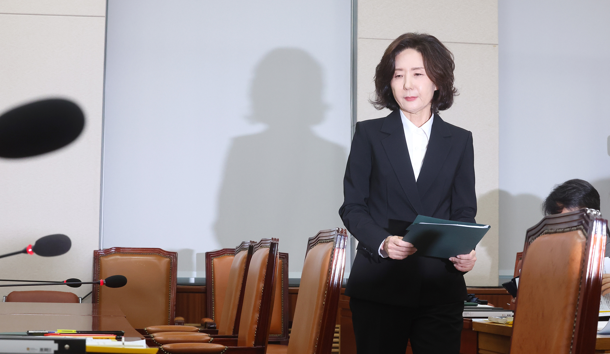 Lee Jin-sook, nominee for education minister, rises from her seat after finishing remarks at a confirmation hearing before the National Assembly in western Seoul on July 16. [YONHAP] 