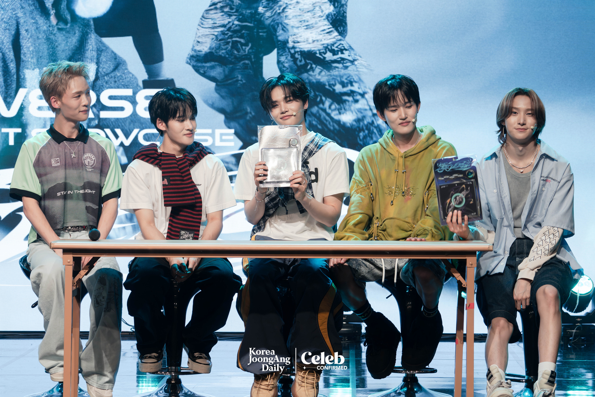 Boy band 1Verse during a showcase for the release of its debut single album, “The 1st Verse,” at Ilchi Art Hall in Gangnam District, southern Seoul, on July 18. [DANIELA GONZALEZ PEREZ]