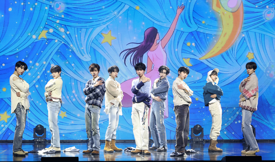 Boy band ZeroBaseOne perform ″Blue,″ the lead track of its fifth EP ″Blue Paradise,″ in front of the press at Blue Square performance hall in Yongsan District, central Seoul, on Feb. 24. [NEWS1]
