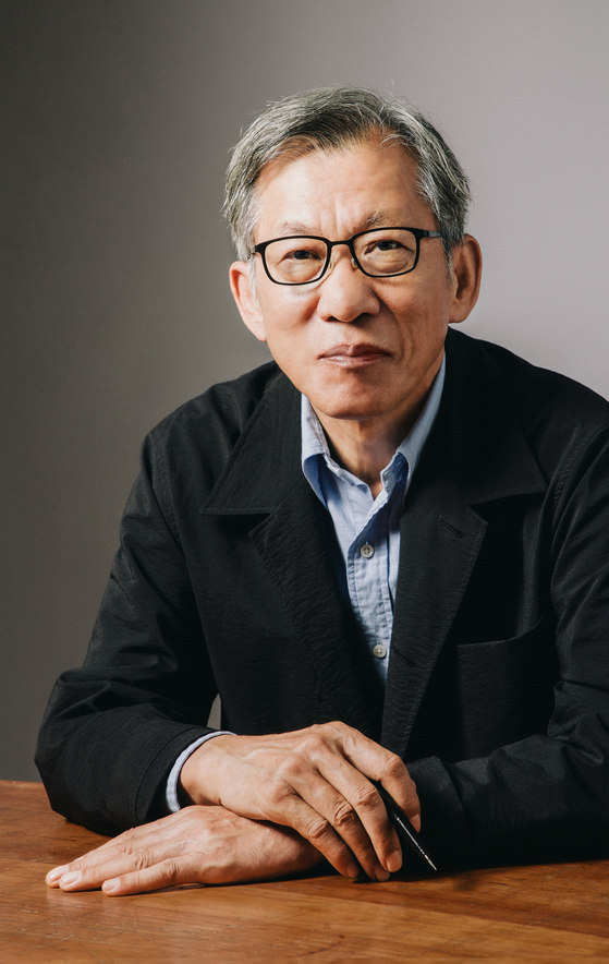 Yoo Hong-jun, distinguished professor of art history at Myongji University, was appointed as director of the National Museum of Korea, the presidential office announced on July 20. [JOINT PRESS CORPS]