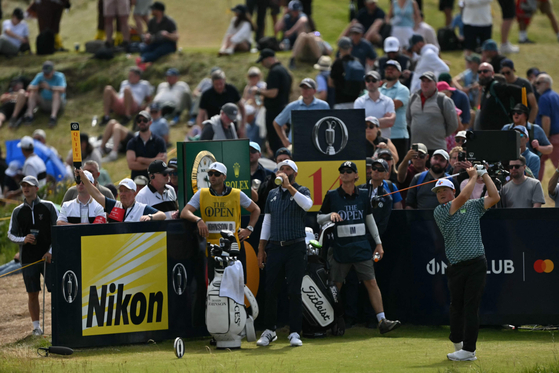 Korea's Im Sung-jae plays from the 14th tee on day four of the 153rd Open Championship at Royal Portrush golf club in Northern Ireland on July 20. [AFP/YONHAP]
