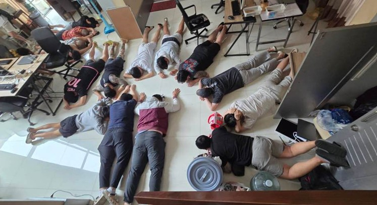 The scene at the arrest of members of a crime ring in in Pattaya, Thailand [KOREAN NATIONAL POLICE AGENCY] 