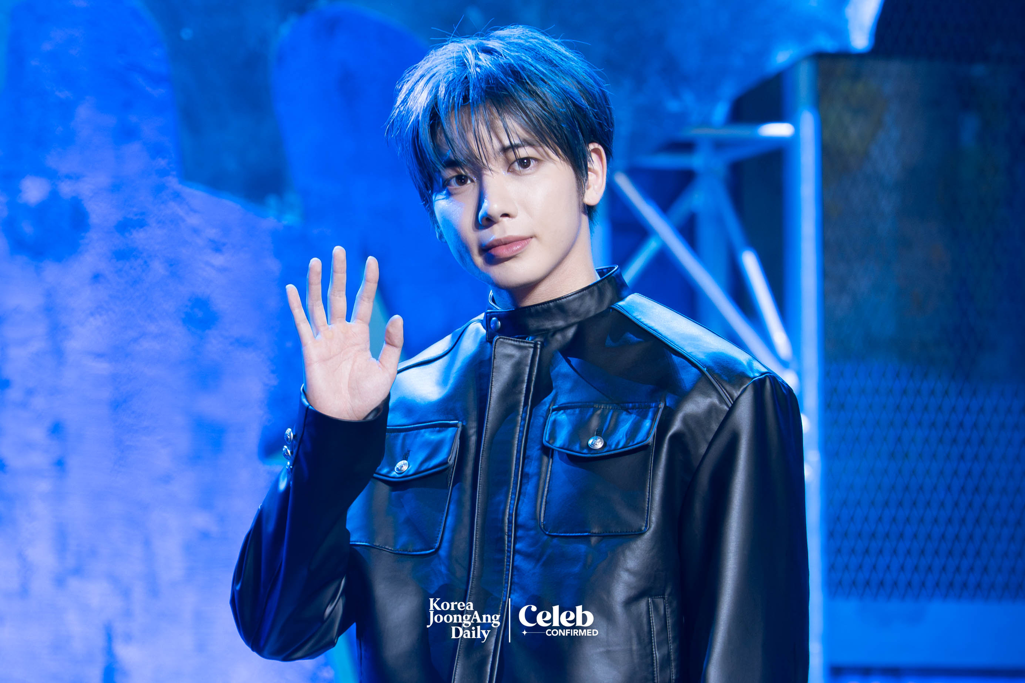 Tomorrow X Together’s Taehyun poses for photos during a showcase for the release of the band’s fourth full-length album “The Star Chapter: Together,” at Kyung Hee University Grand Peace Palace in eastern Seoul on July 21. [DANIELA GONZALEZ PEREZ]