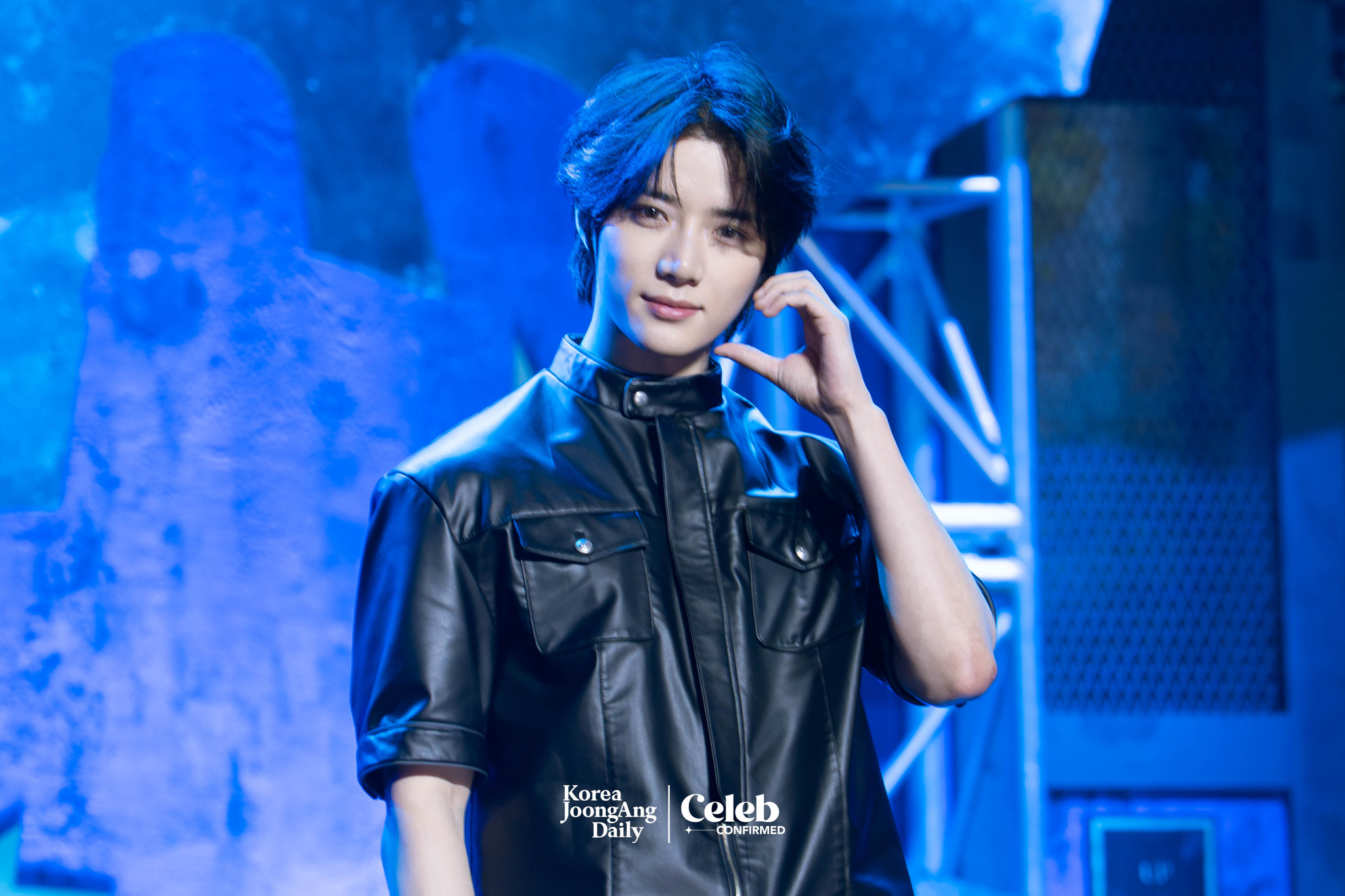 Tomorrow X Together’s Beomgyu poses for photos during a showcase for the release of the band’s fourth full-length album “The Star Chapter: Together,” at Kyung Hee University Grand Peace Palace in eastern Seoul on July 21. [DANIELA GONZALEZ PEREZ]