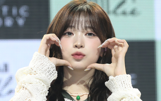 Singer Haruna of girl group Billlie during the group's showcase held on Oct. 16 in central Seoul [NEWS1]