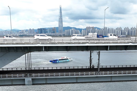 Cheongdam Bridge with a double-deck structure [YONHAP]
