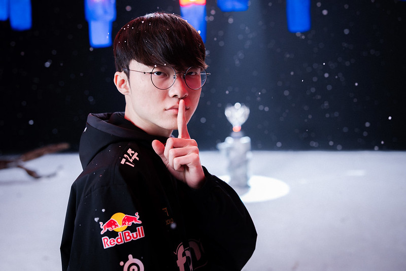 Lee Sang-hyeok, widely known as Faker, poses for a photo. [RIOT GAMES]