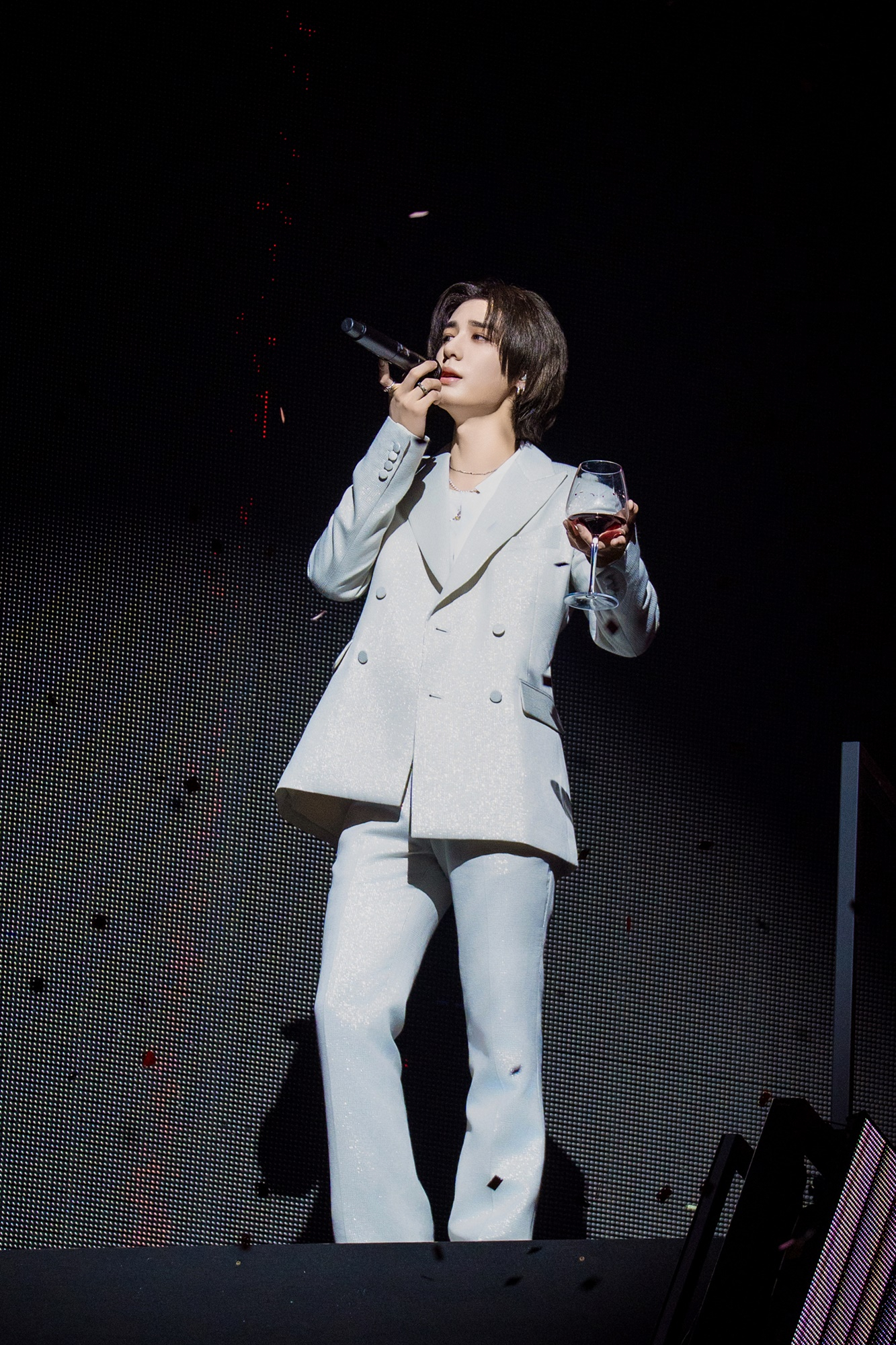 Singer Leehan of boy band BoyNextDoor during the band's “Knock On Vol.1” Seoul finale concerts, held from July 25 to 27 [KOZ ENTERTAINMENT]