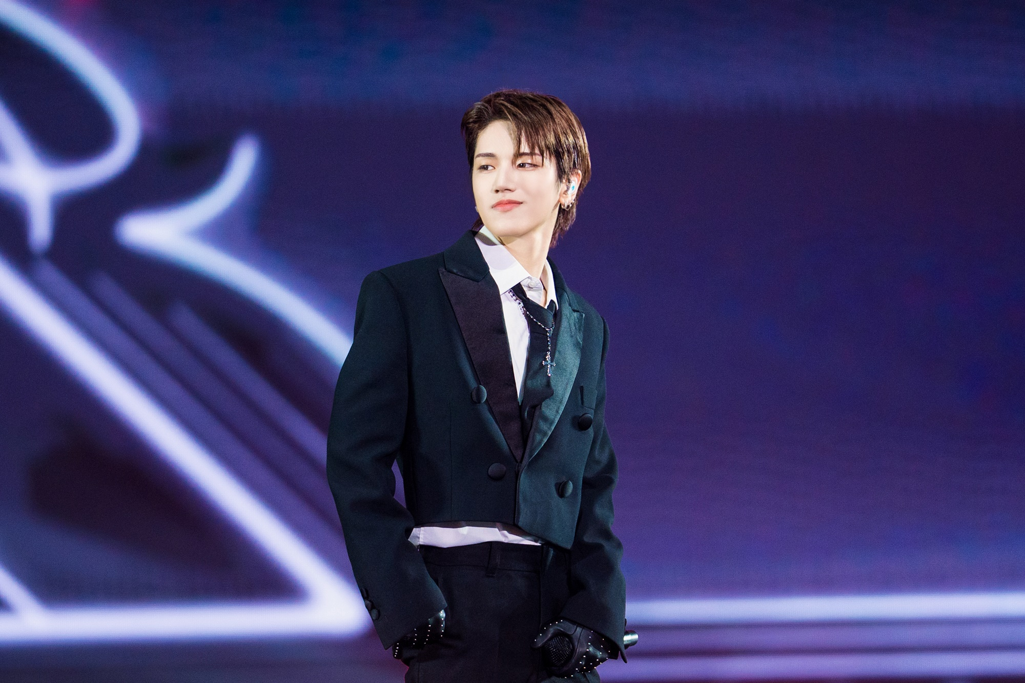 Singer Riwoo of boy band BoyNextDoor during the band's “Knock On Vol.1” Seoul finale concerts, held from July 25 to 27 [KOZ ENTERTAINMENT]