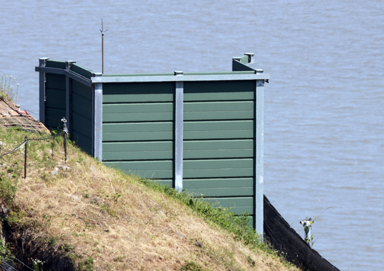 A loudspeaker facing North Korea in Paju, Gyeonggi, is seen on June 12. The South Korean government halted loudspeaker broadcasts towards North Korea the previous day. [YONHAP] 
