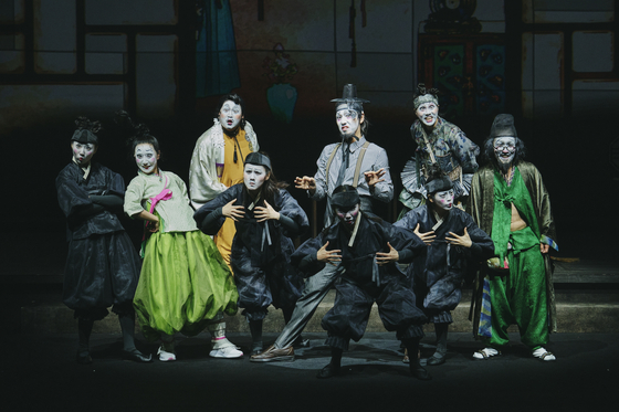 The National Theater Company of Korea performs Shakespeare's ″Twelfth Night″ with sign language interpreters at the Myeongdong Theater, which ran through July 6. [NATIONAL THEATER COMPANY OF KOREA]