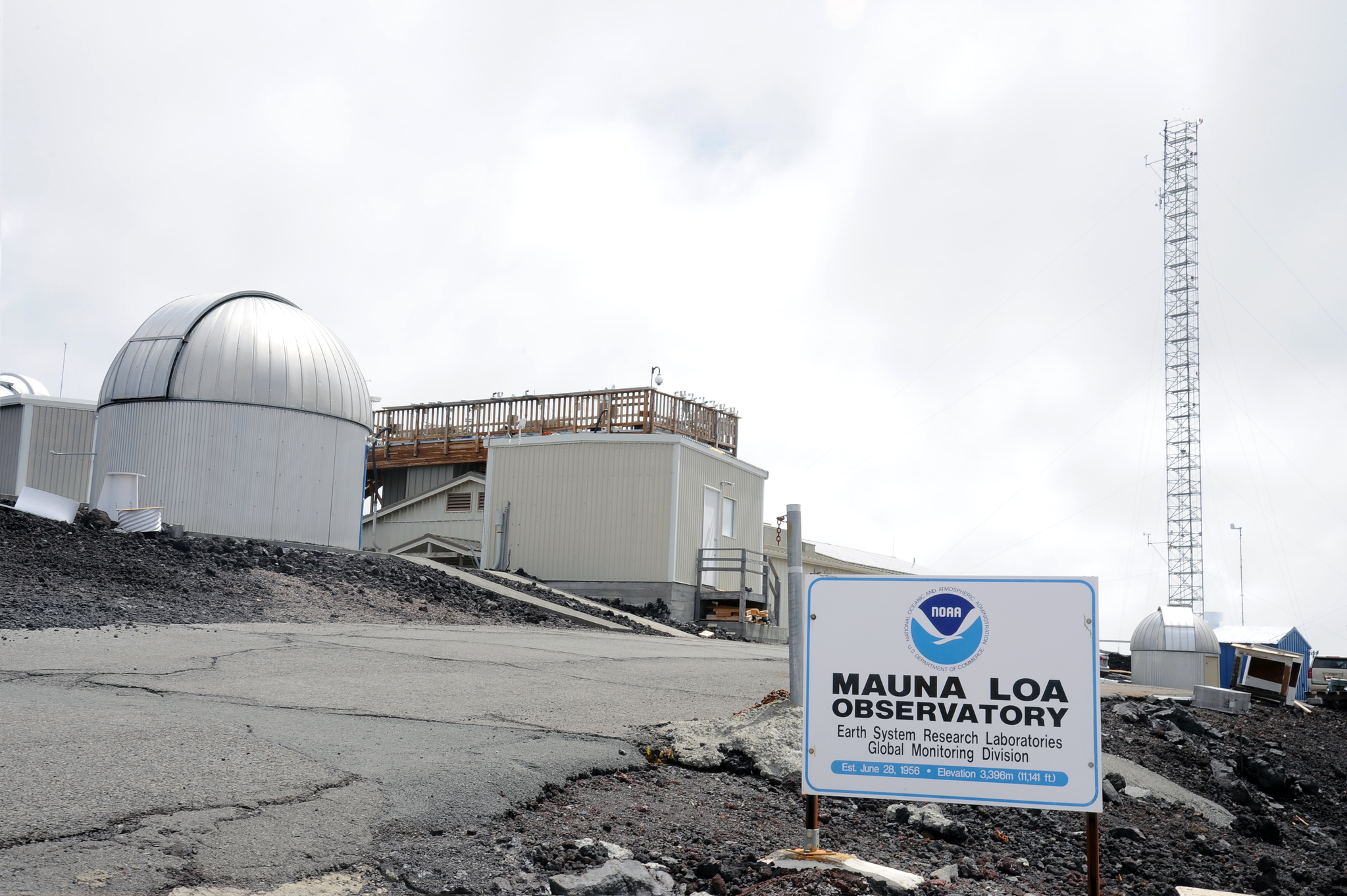 A view of the Mauna Loa Observatory in Hawaii, photographed by a JoongAng Ilbo reporter in June 2017. [JOONGANG ILBO]