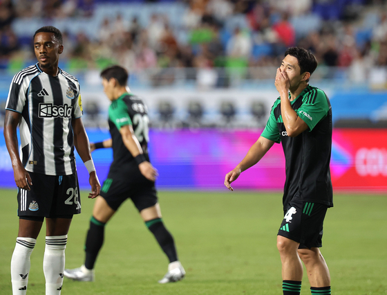 Team K League's Lee Dong-gyeong reacts during a Coupang Play Series match against Newcastle United at Suwon World Cup Stadium in Suwon, Gyeonggi on July 30. [YONHAP] 