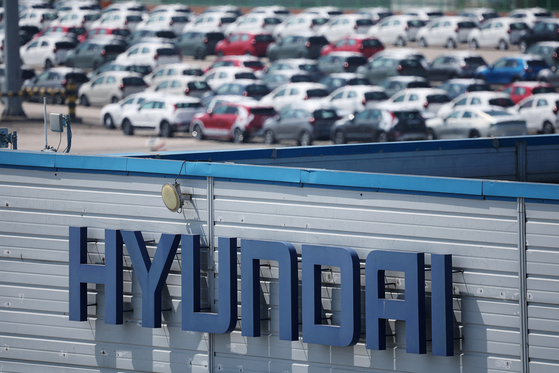The logo of Korea's biggest automaker company Hyundai Motor is pictured at Pyeongtaek port in Pyeongtaek, Korea, April 15.  [REUTERS/YONHAP]