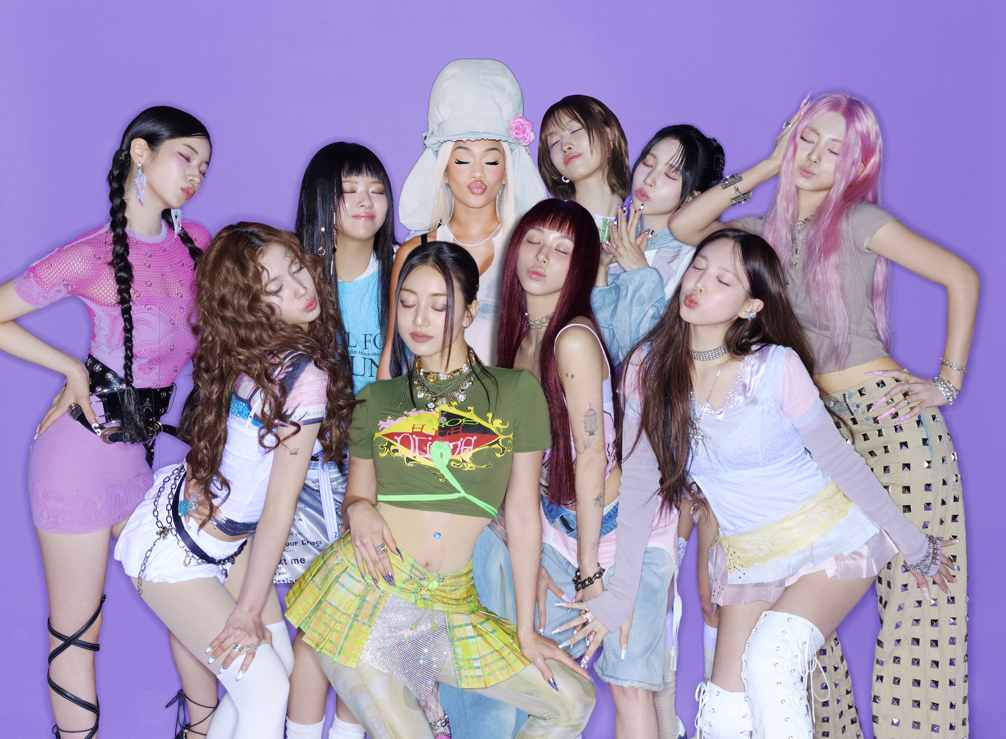 Girl group Twice and American rapper Saweetie have collaborated on a song, titled “superstars,” which was released on Aug. 1. [WARNER MUSIC GROUP]