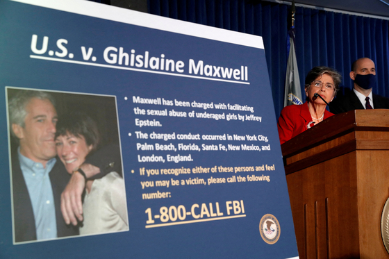 Audrey Strauss, acting United States attorney for the Southern District of New York, speaks alongside William F. Sweeney Jr., assistant director in charge of the New York office, at a news conference announcing charges against Ghislaine Maxwell for her role in the sexual exploitation and abuse of minor girls by Jeffrey Epstein in New York on July 2, 2020. [REUTERS/YONHAP] 
