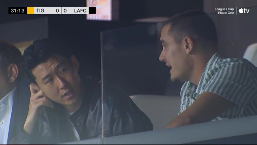 Korean football star Son Heung-min is seen watching a match between LAFC and Tigres of Mexico at BMO Stadium in Los Angeles on Aug. 5. [SCREEN CAPTURE]