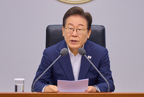President Lee Jae Myung speaks during a meeting at the presidential office in Yongsan District, central Seoul, on July 30. [PRESIDENTIAL OFFICE]