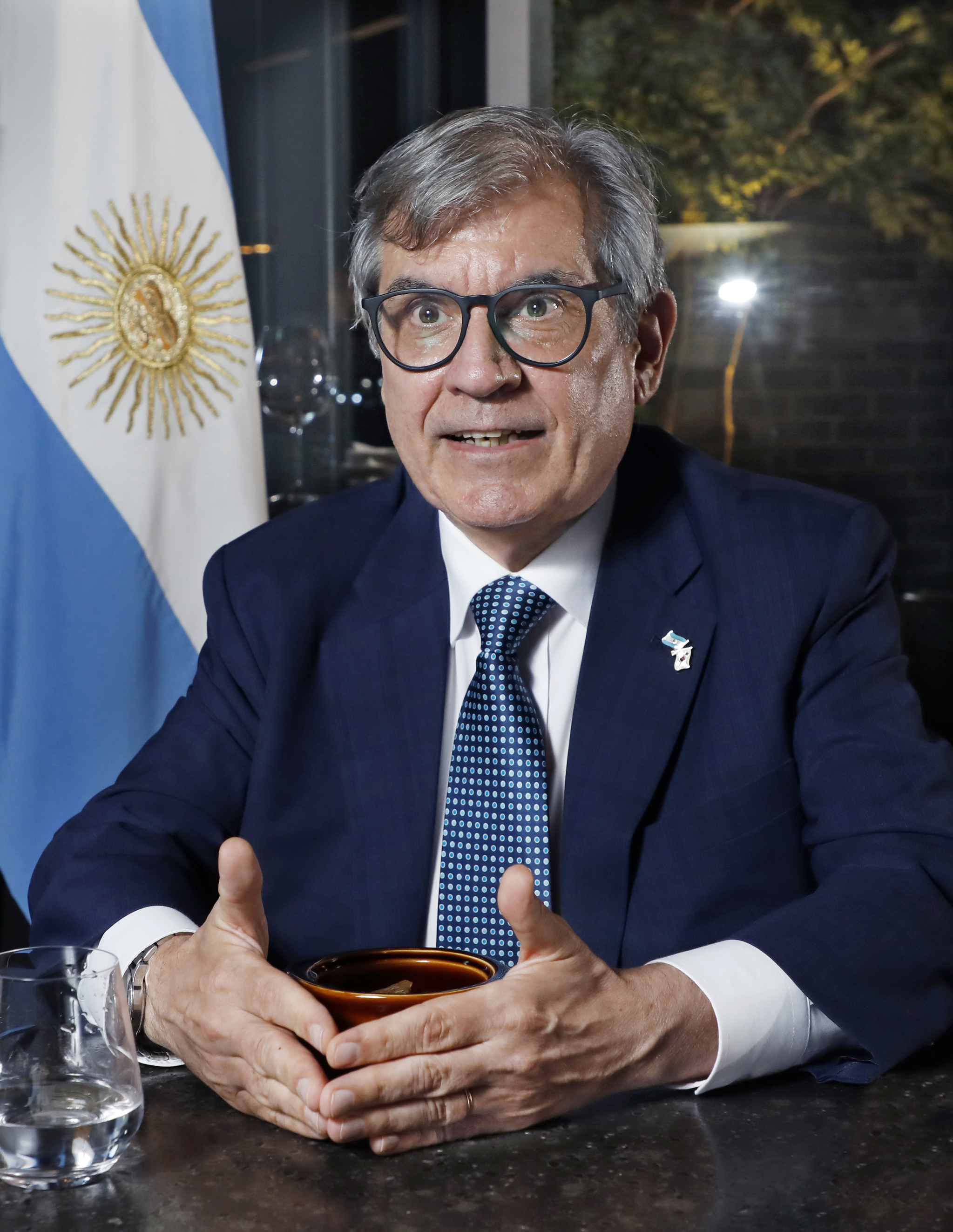 Argentina's Ambassador to Korea Dario Celaya speaks during an interview with the Korea JoongAng Daily on July 8 at Spatula By Haevichi in Gangnam District, southern Seoul. [PARK SANG-MOON]
