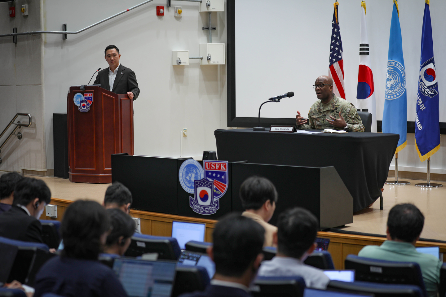 Gen. Xavier Brunson, commander of U.S. Forces Korea, answers questions from Korean reporters in a press conference at Camp Humphreys in Pyeongtaek, Gyeonggi, on Aug. 8. [USFK]