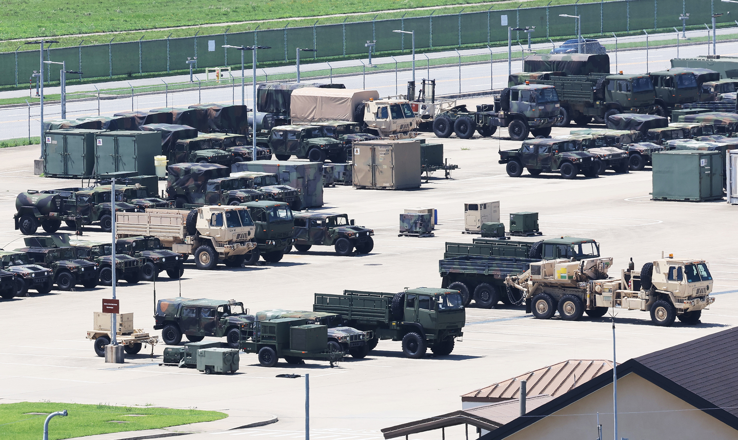 U.S. Forces Korea's military vehicles sit parked at Camp Humphreys in Pyeongtaek, Gyeonggi, on Aug. 7. [YONHAP] 