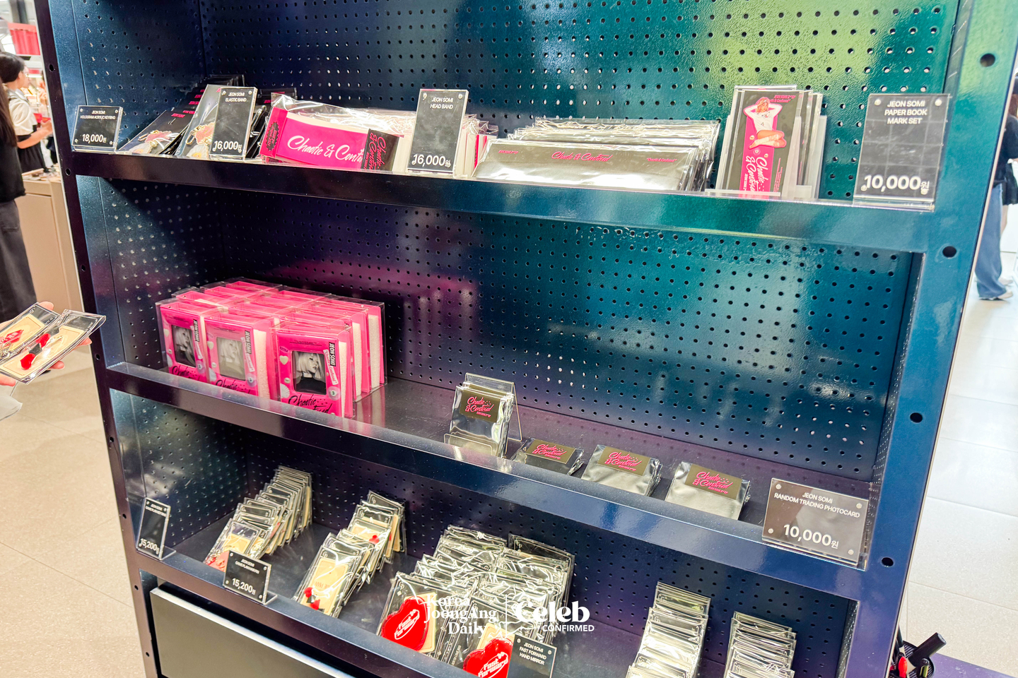 Jeon Somi’s merchandise sold at the “Chaotic & Confused” pop-up at the Factorial Seongsu building in eastern Seoul [DANIELA GONZALEZ PEREZ]