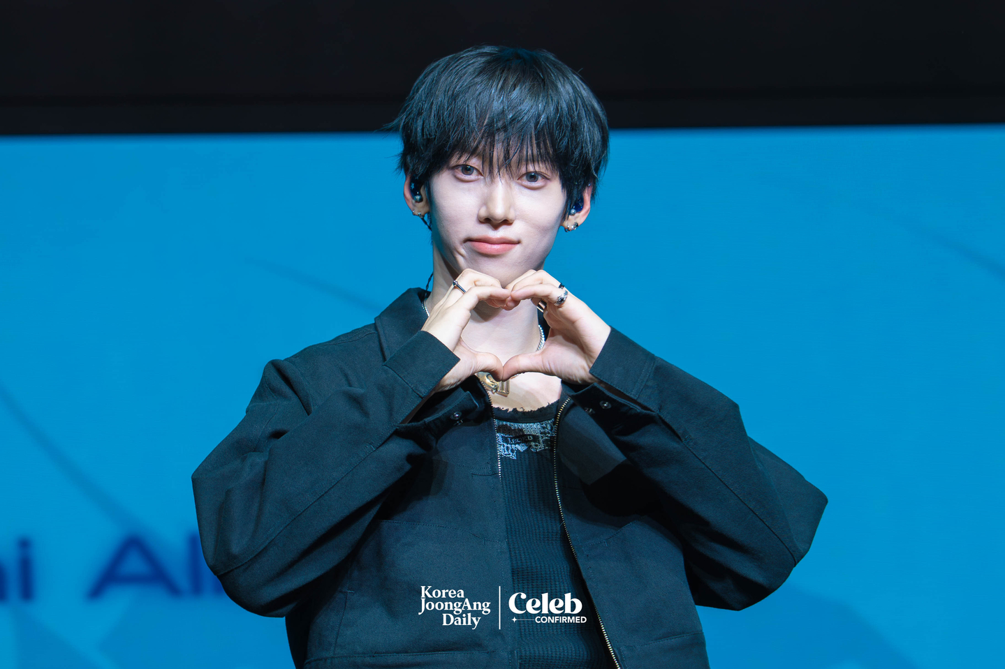 Ampers&One’s Kamden poses for photos during a showcase for the release of the band’s third EP, "Loud & Proud," at the Sky Art Hall in western Seoul on Aug. 12. [DANIELA GONZALEZ PEREZ]