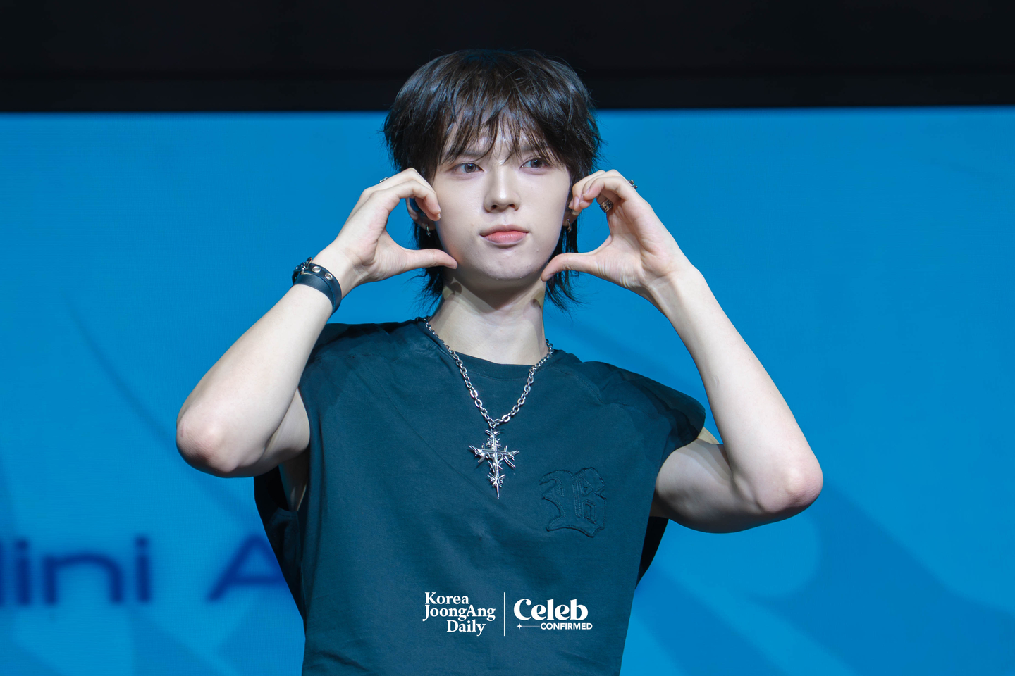Ampers&One’s Brian poses for photos during a showcase for the release of the band’s third EP, "Loud & Proud," at the Sky Art Hall in western Seoul on Aug. 12. [DANIELA GONZALEZ PEREZ]