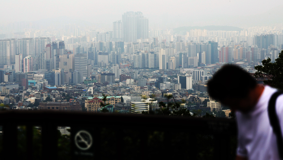The photo shows apartment buildings in Seoul on June 27. [NEWS1] 