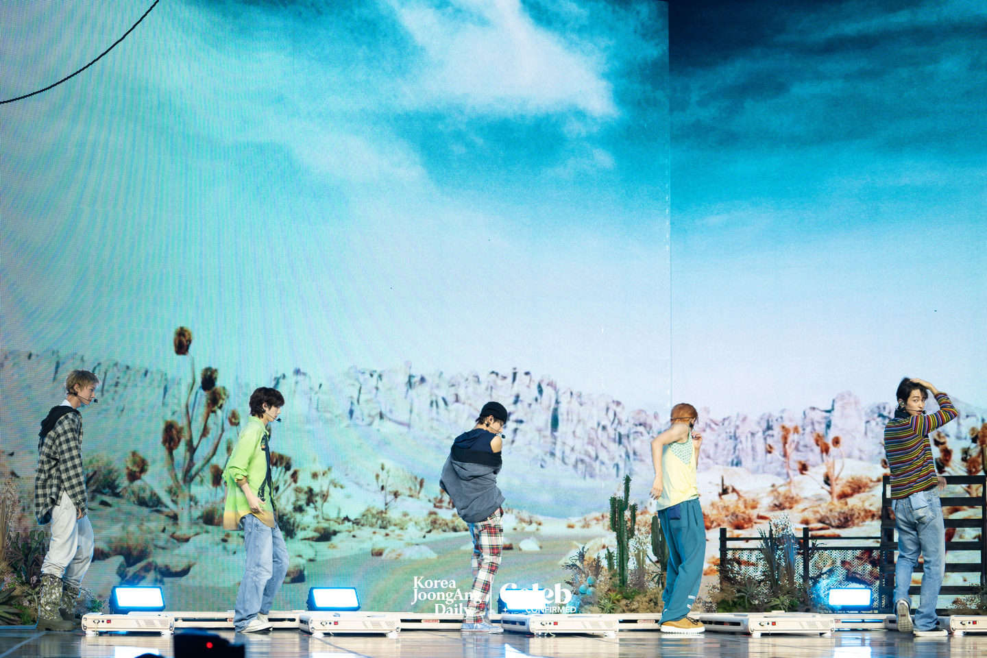 Boy band Cortis performs lead track “What You Want” during a showcase for the release of its first EP, ″Color Outside the Lines,″ at the Blue Square in central Seoul on Aug. 18. [DANIELA GONZALEZ PEREZ]
