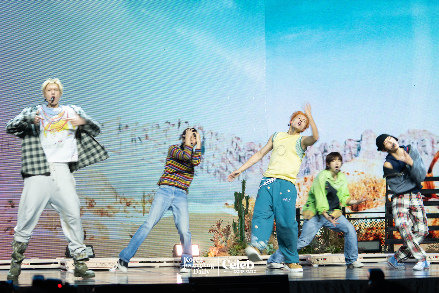 Boy band Cortis performs lead track “What You Want” during a showcase for the release of its first EP, ″Color Outside the Lines,″ at the Blue Square in central Seoul on Aug. 18. [DANIELA GONZALEZ PEREZ]