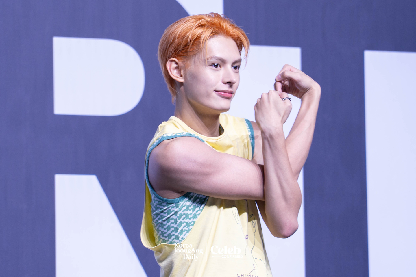 Cortis’s James poses for photos during a showcase for the release of the band’s first EP, ″Color Outside the Lines,″ at the Blue Square in central Seoul on Aug. 18. [DANIELA GONZALEZ PEREZ]