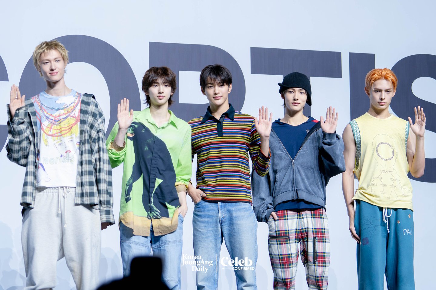Boy band Cortis poses for photos during a showcase for the release of the band’s first EP, ″Color Outside the Lines,″ at the Blue Square in central Seoul on Aug. 18. [DANIELA GONZALEZ PEREZ]