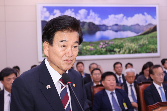 Unification Minister Chung Dong-young delivers a report on the 2024 fiscal year during a meeting of the National Assembly’s Foreign Affairs and Unification Committee in western Seoul on Aug. 18. [YONHAP]